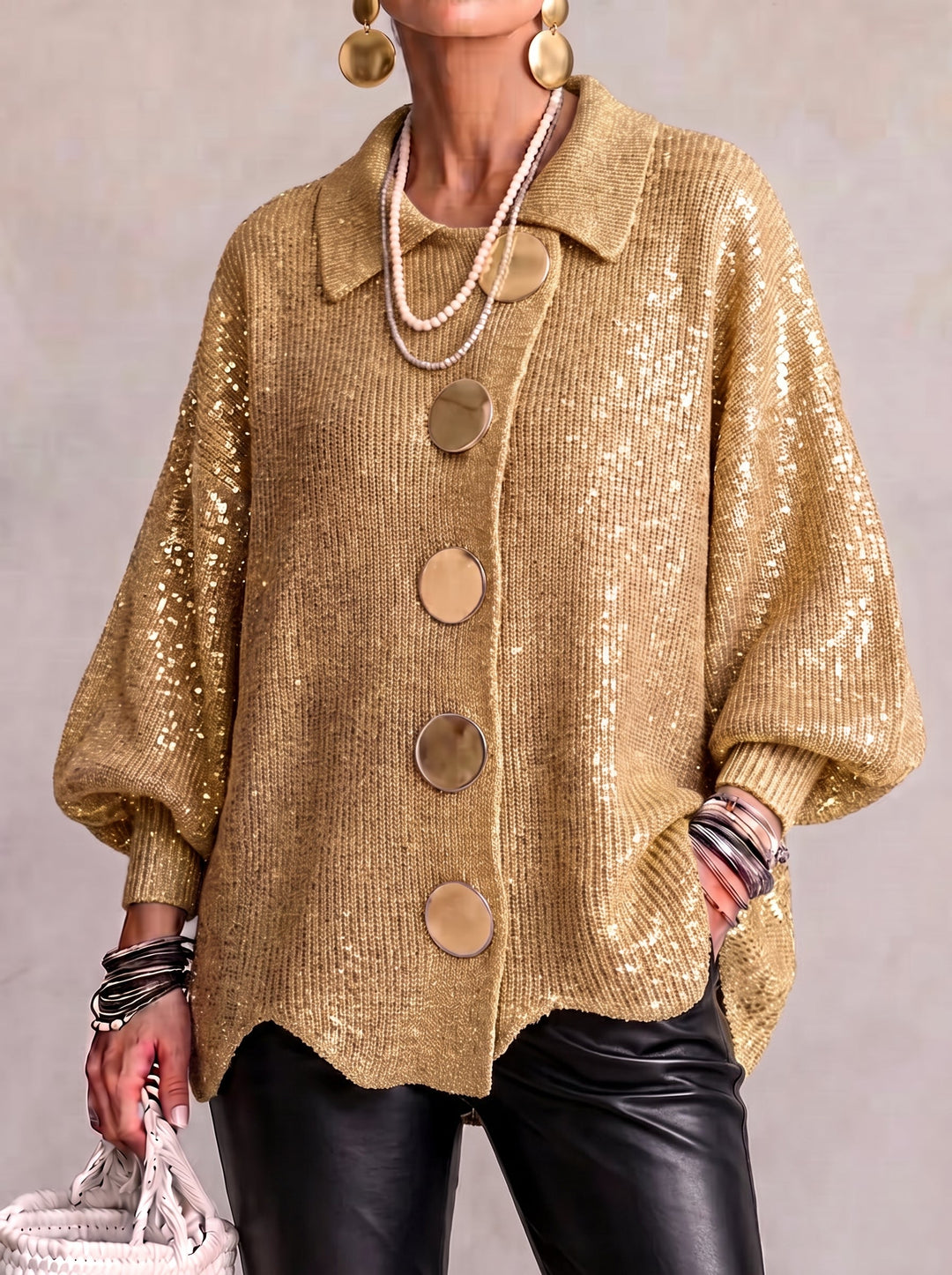 Ella | Cardigan Oversize con Collo e Grandi Bottoni in Metallo